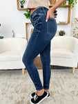 Judy Blue Full Size Classic Handsand Skinny Jeans