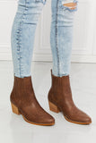 Love the Journey Stacked Heel Chelsea Boot in Chestnut